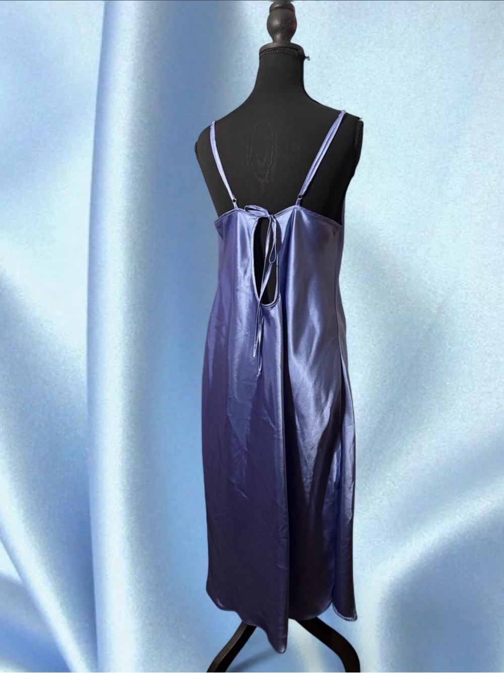 Gilligan & O'Malley Satin Cowl Slip Midi Dress in Periwinkle - Picture 2 of 4
